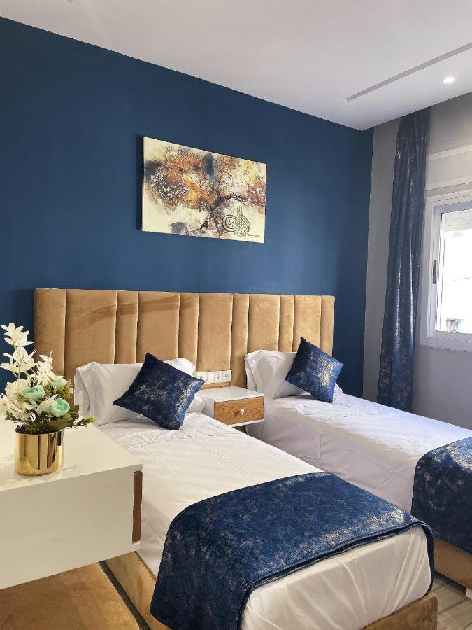 Hostal Mh Borj Martil Exteriör bild