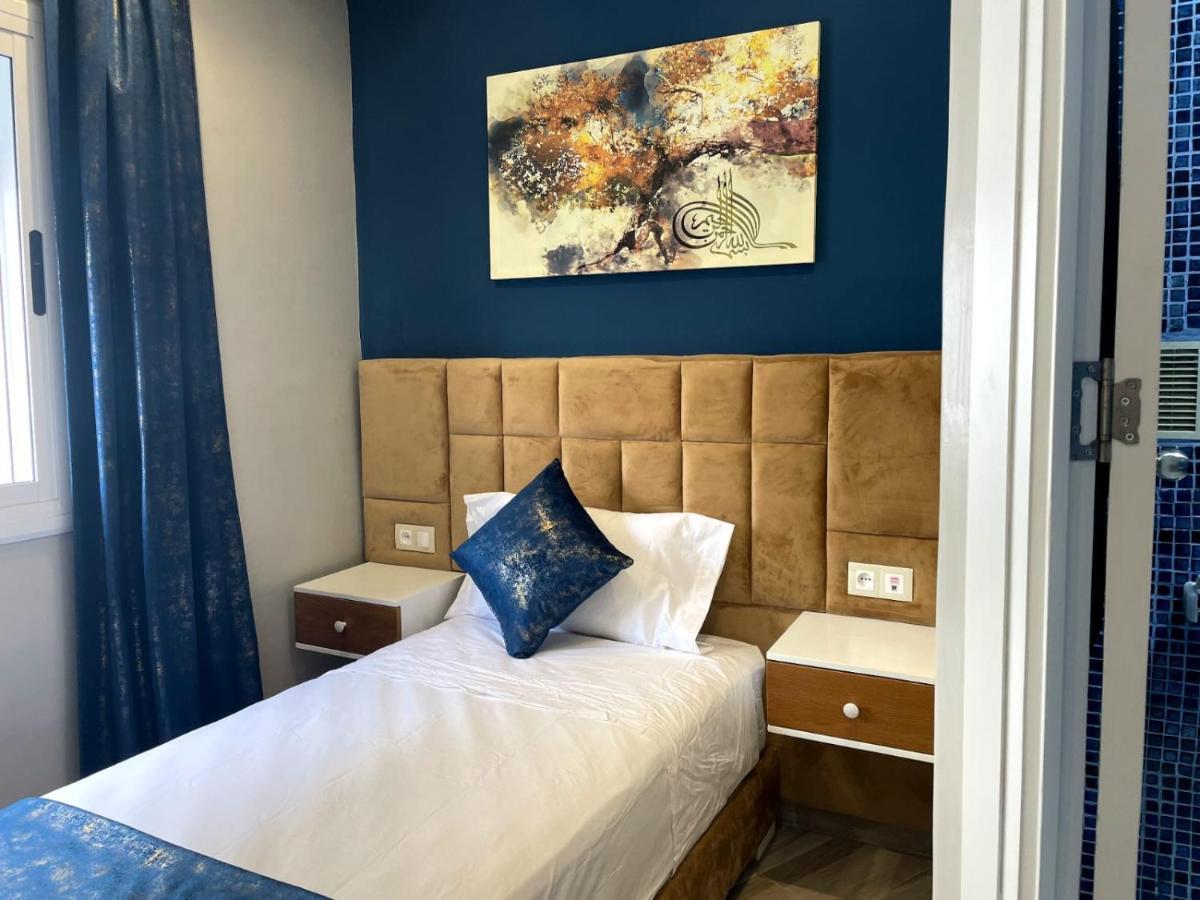 Hostal Mh Borj Martil Exteriör bild