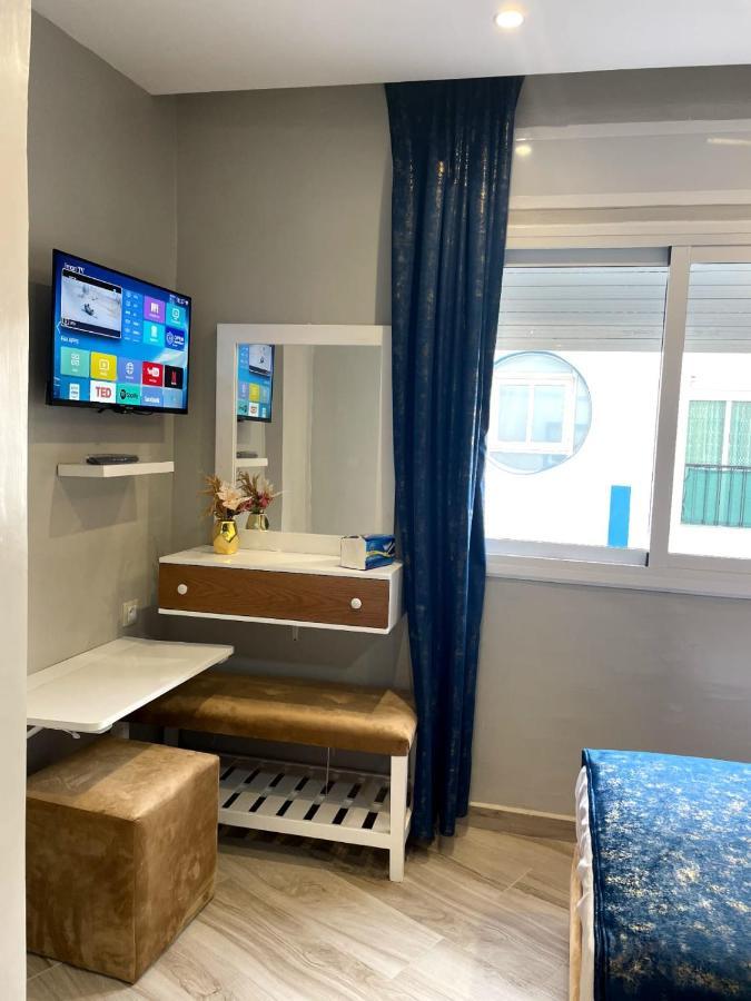 Hostal Mh Borj Martil Exteriör bild